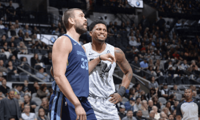 日本队在与 日本队在与